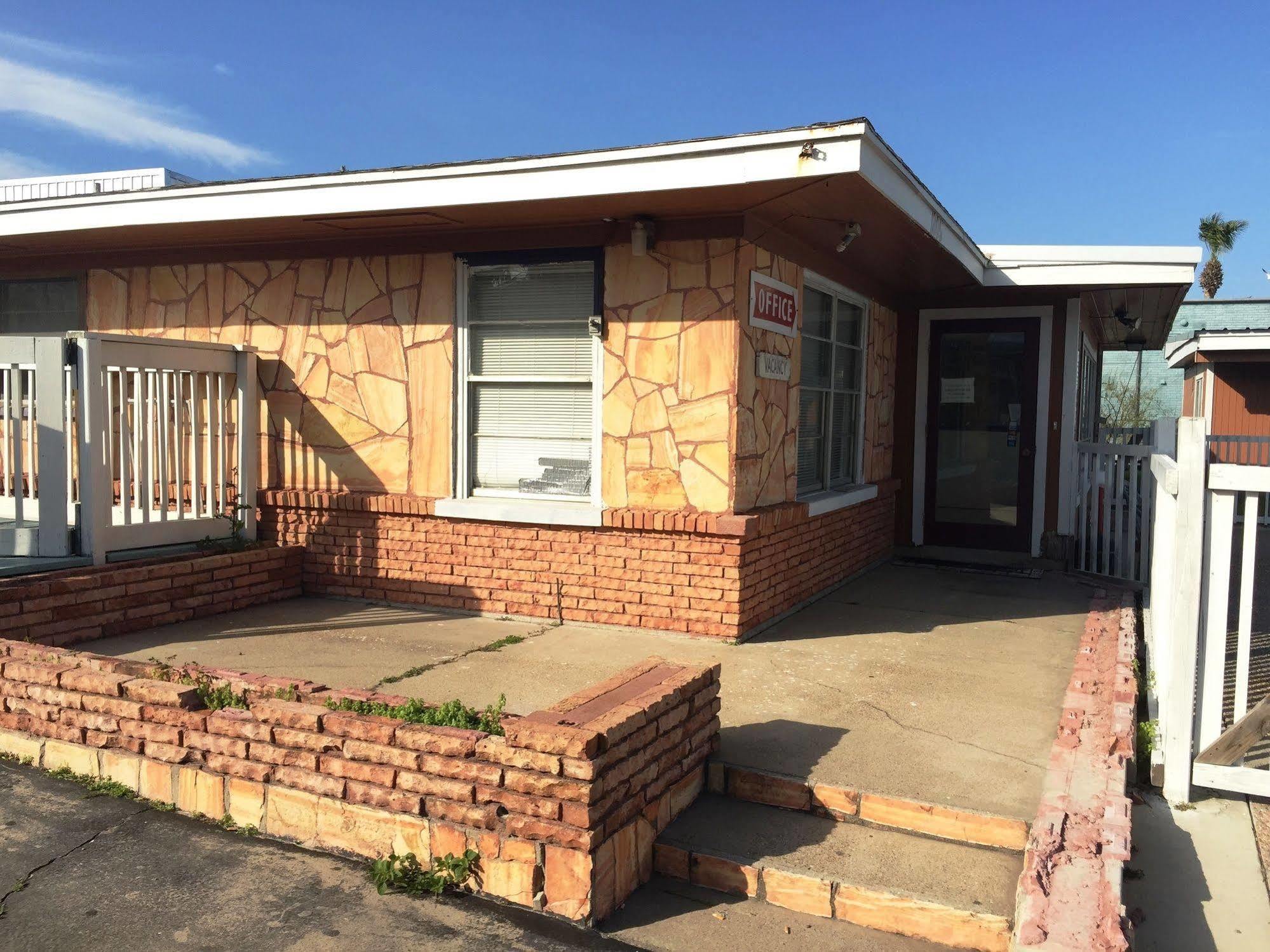 Magic Sun Tan Motel Fulton Exterior photo